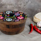 Tortillero Artesanal De Madera De Parota Con Tapa Decorada Y Resina – Hecho A Mano En México Por Mujeres Artesanas Modelo: Calaveritas