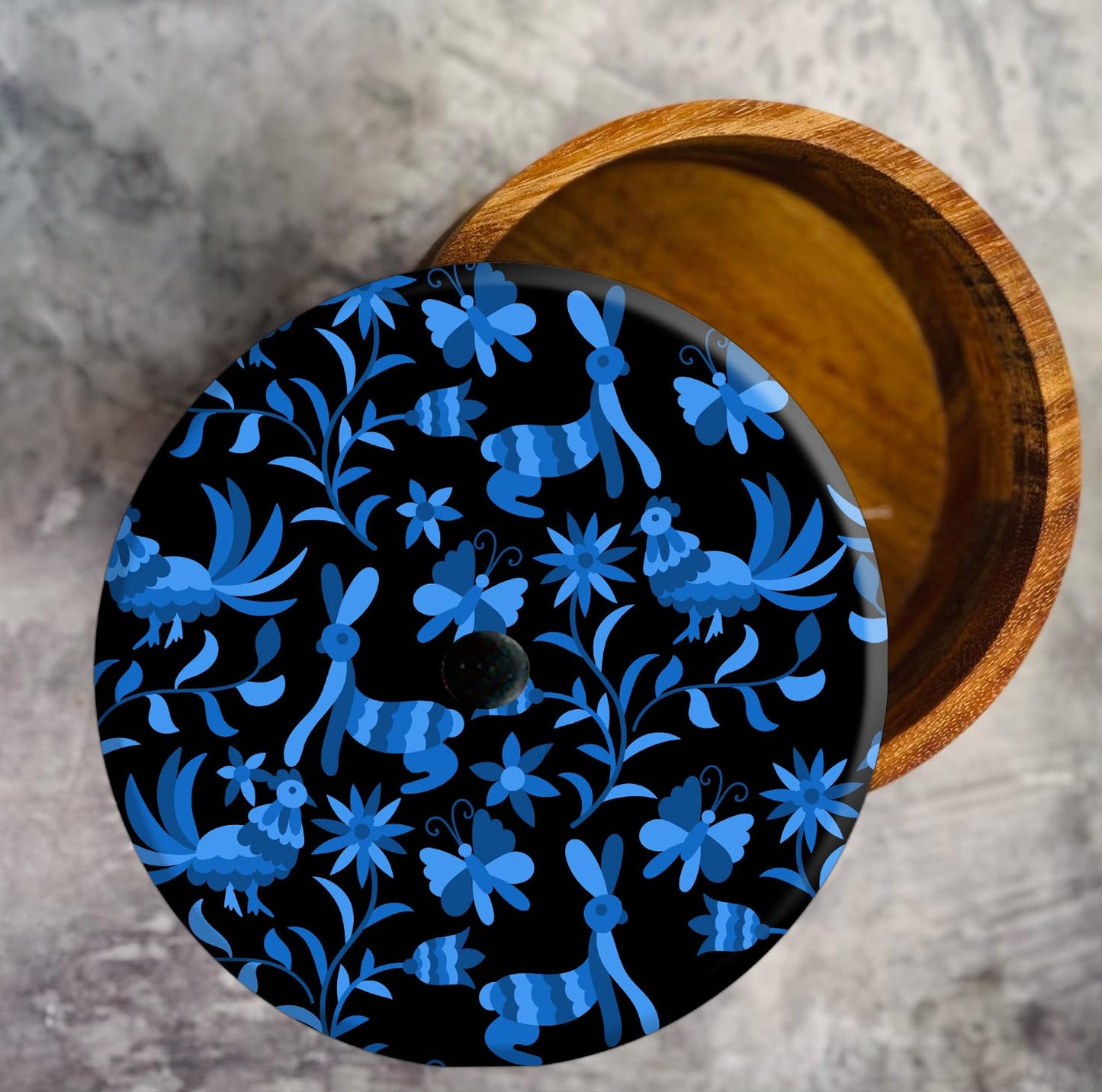 Tortillero Artesanal De Madera De Parota Con Tapa Decorada Y Resina – Hecho A Mano En México Por Mujeres Artesanas Modelo: Otomí Negro