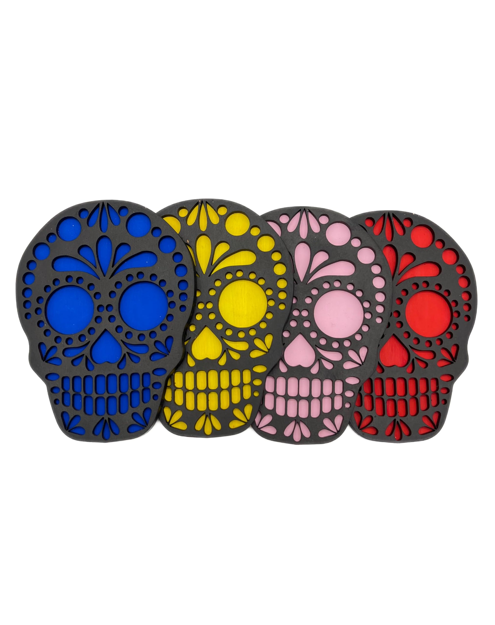 Imagen de tortillero artesanal – set de portavasos día de muertos en forma de calavera en madera de mdf - hechos y pintados a mano | hecho a mano en méxico artesanal mexicano