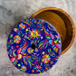 HASTA LA RAIZ | Tortillero Artesanal de Madera de Parota con Tapa Decorada y Resina – Hecho a Mano en México por Mujeres Artesanas Modelo: Tenango azul